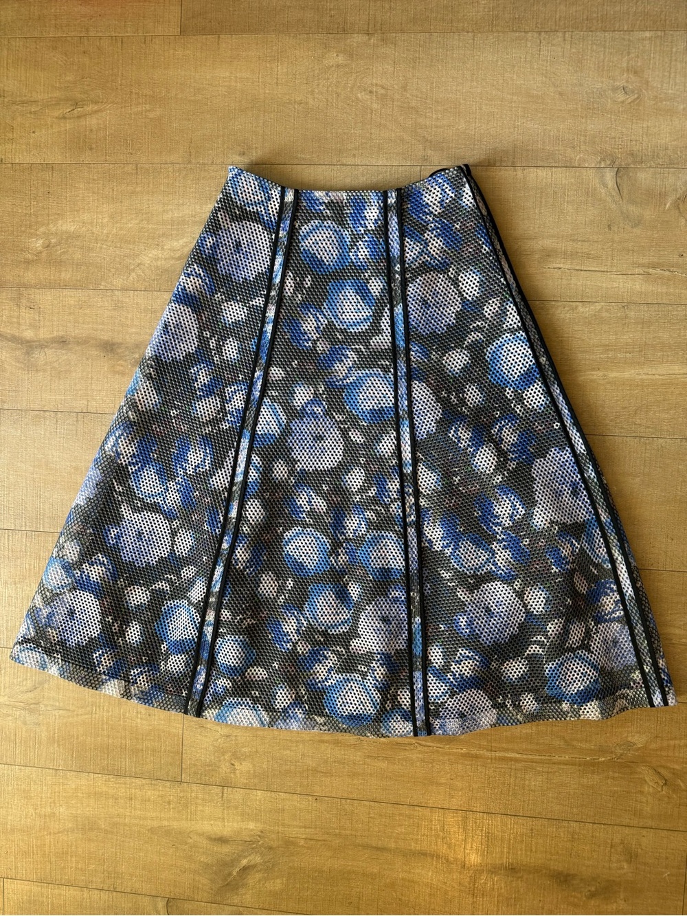 Noir Sachin + Babi Blue Black Gray florals Layered Mesh paneled Midi Skirt 6 - Picture 3 of 11